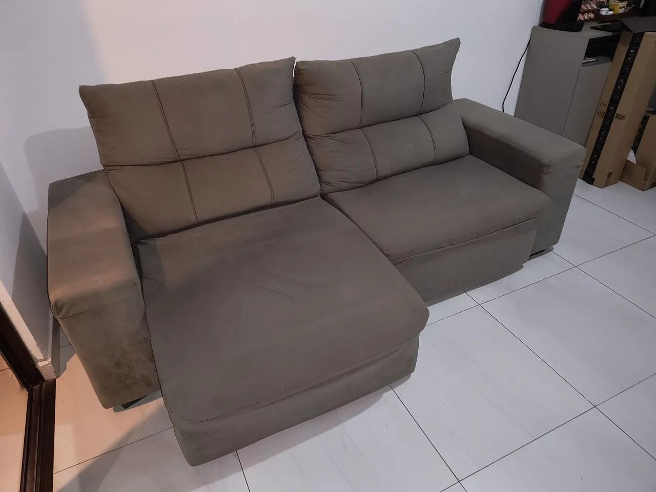 Sofá de dois lugares Retrátil e reclinável 