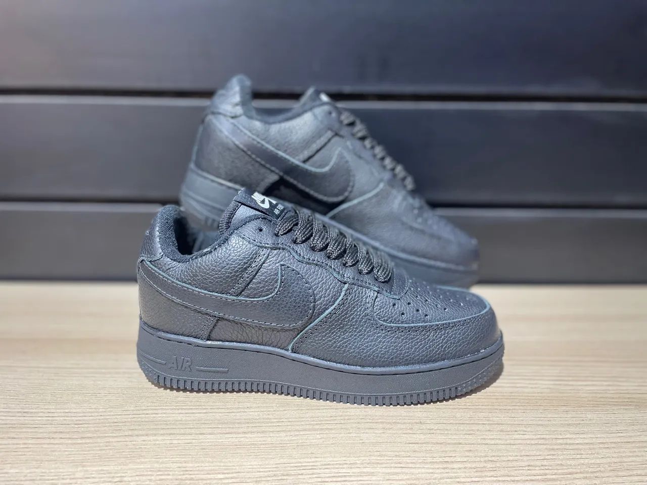 Air Force Couro Preto