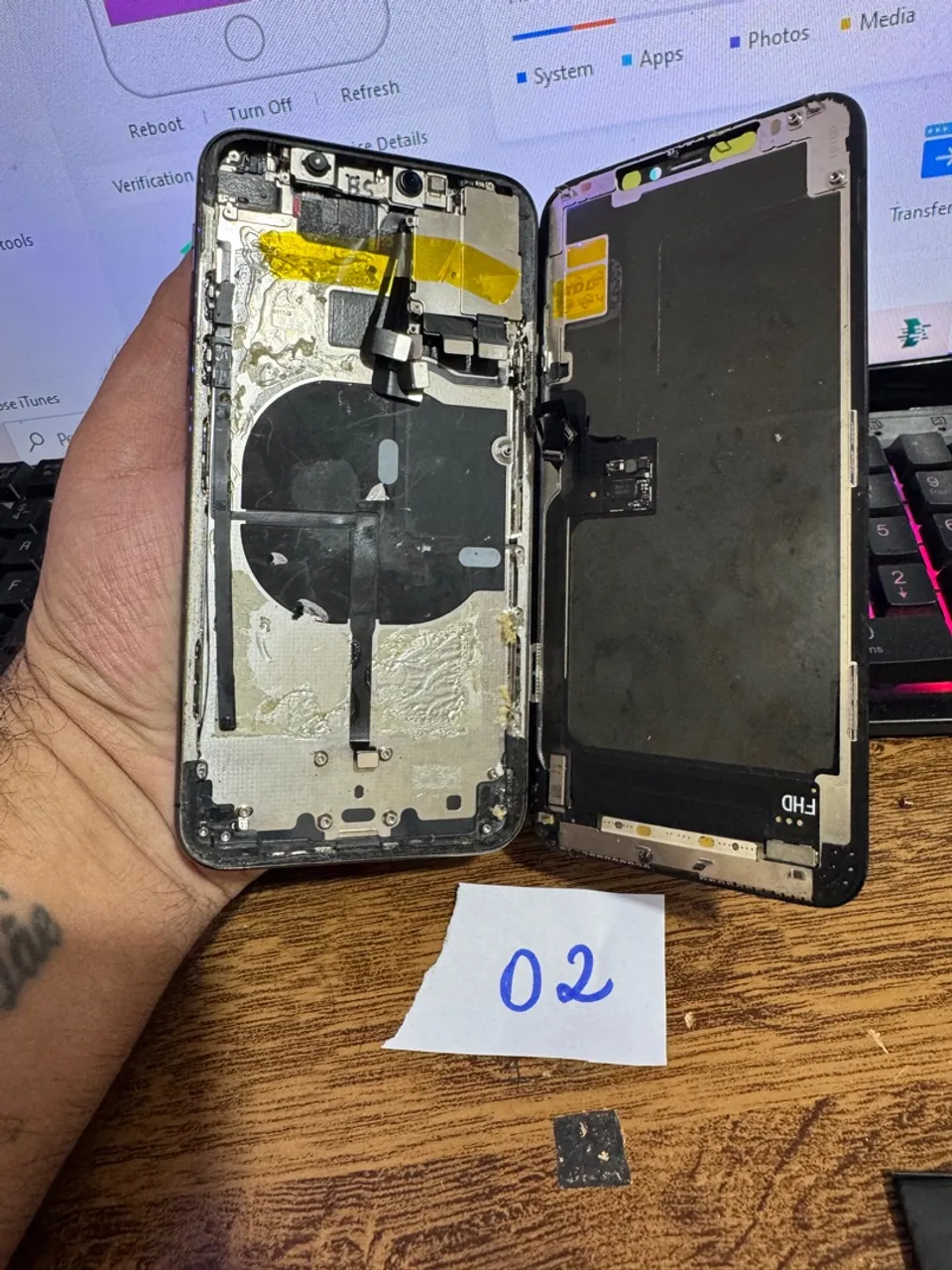 iphone 11 PRO MAX para retirada de peças | envio via Olx Pay