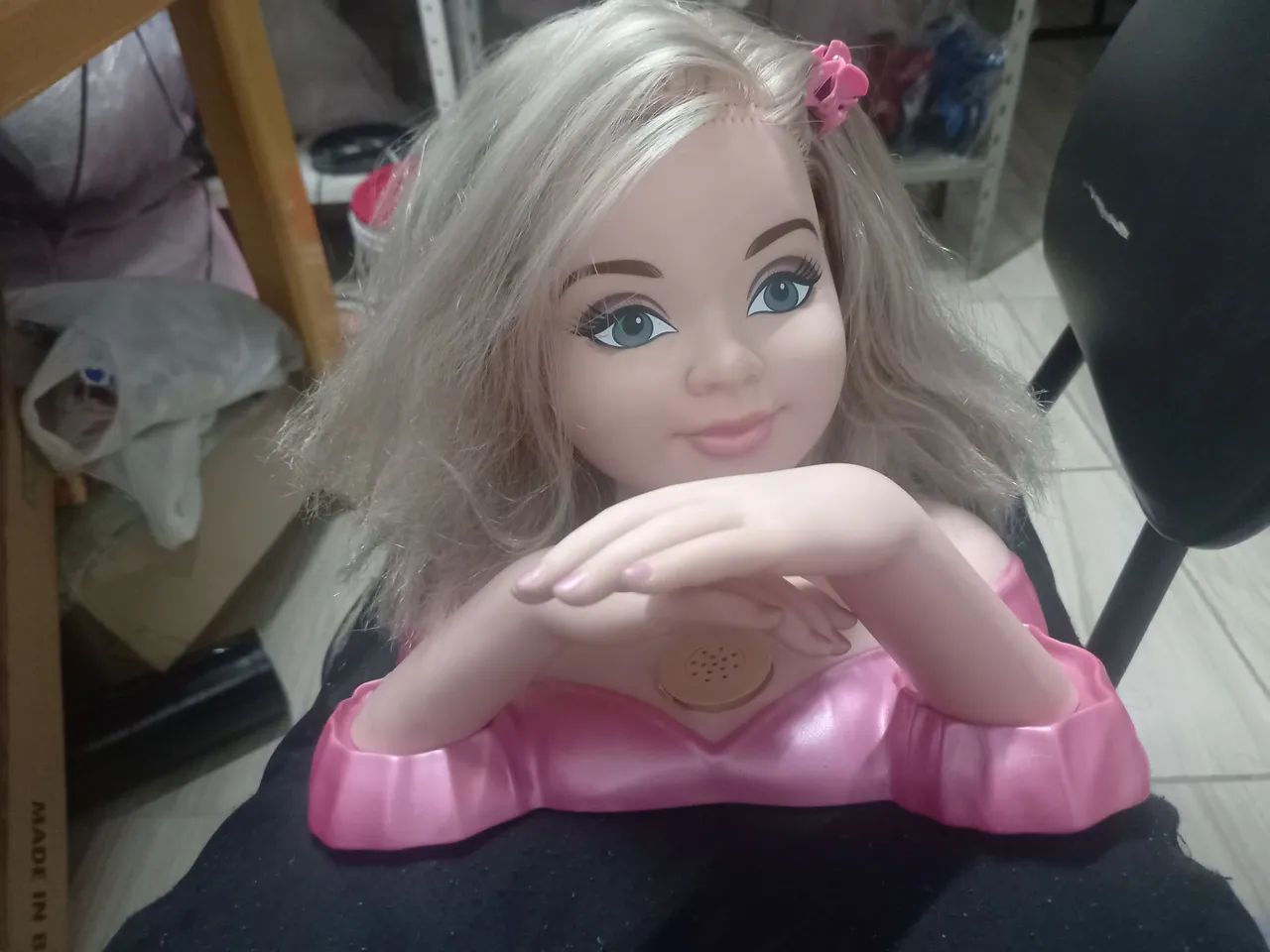 Barbie para pentear e pintar ela fala - Foto 5