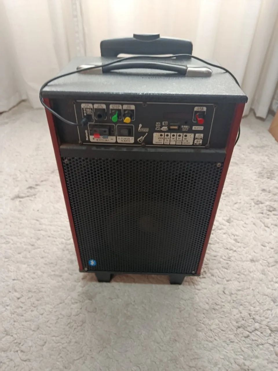 Caixa de Som Portátil (Com bateria nova) - Foto 3