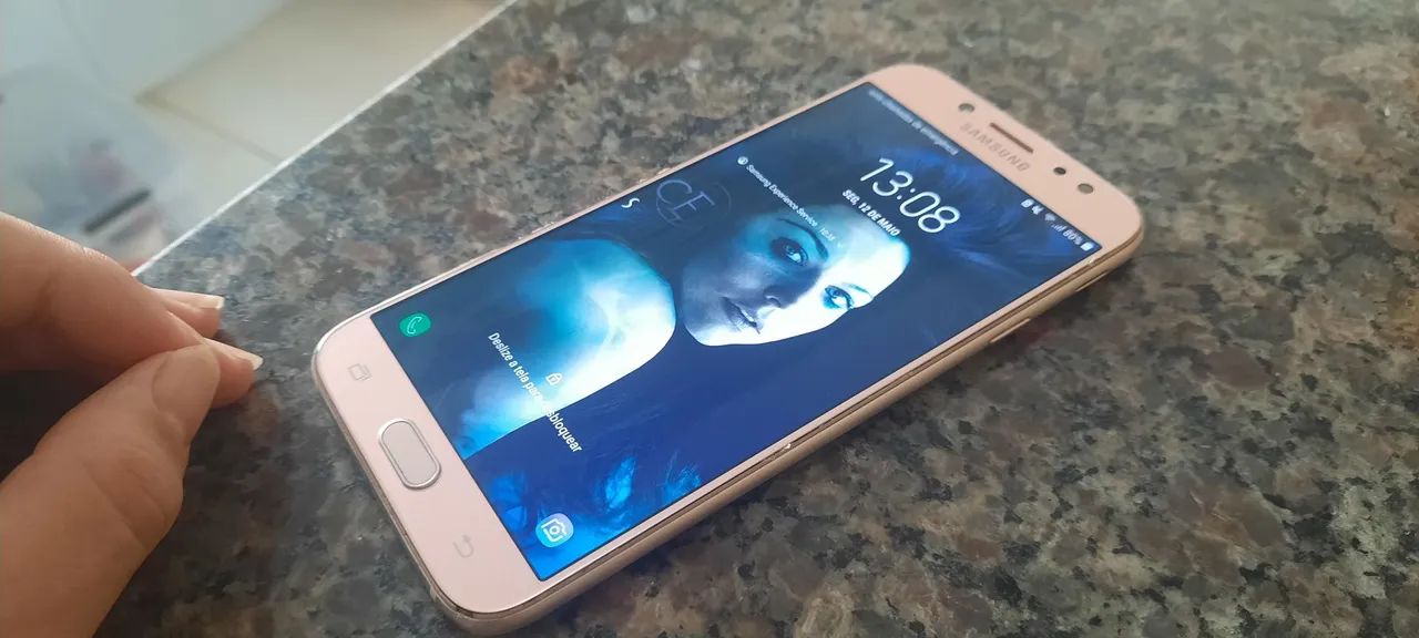Samsung J7 Pro