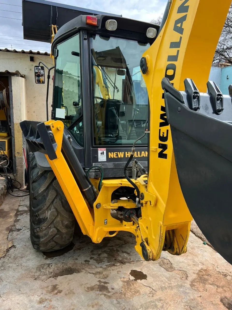 Retroescavadeira New Holland B95B Ano 2018 - Foto 2