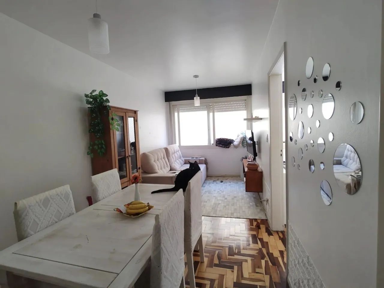 Apartamento 02 dormitórios, Rua Barão do Amazonas, bairrro Jardim Botânico com 43,69m² áre