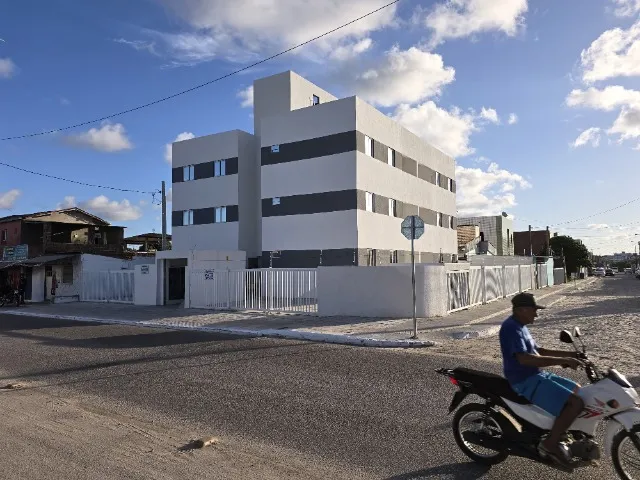 Em Nova Mangabeira - Res. Santo Aleixo - AVALIADO CEF
