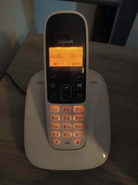 Kit 2 telefones sem fio - 01 A390 Gigaset/siemens e 01 Corsa100 Vtech 6.0 - Ler o anúncio