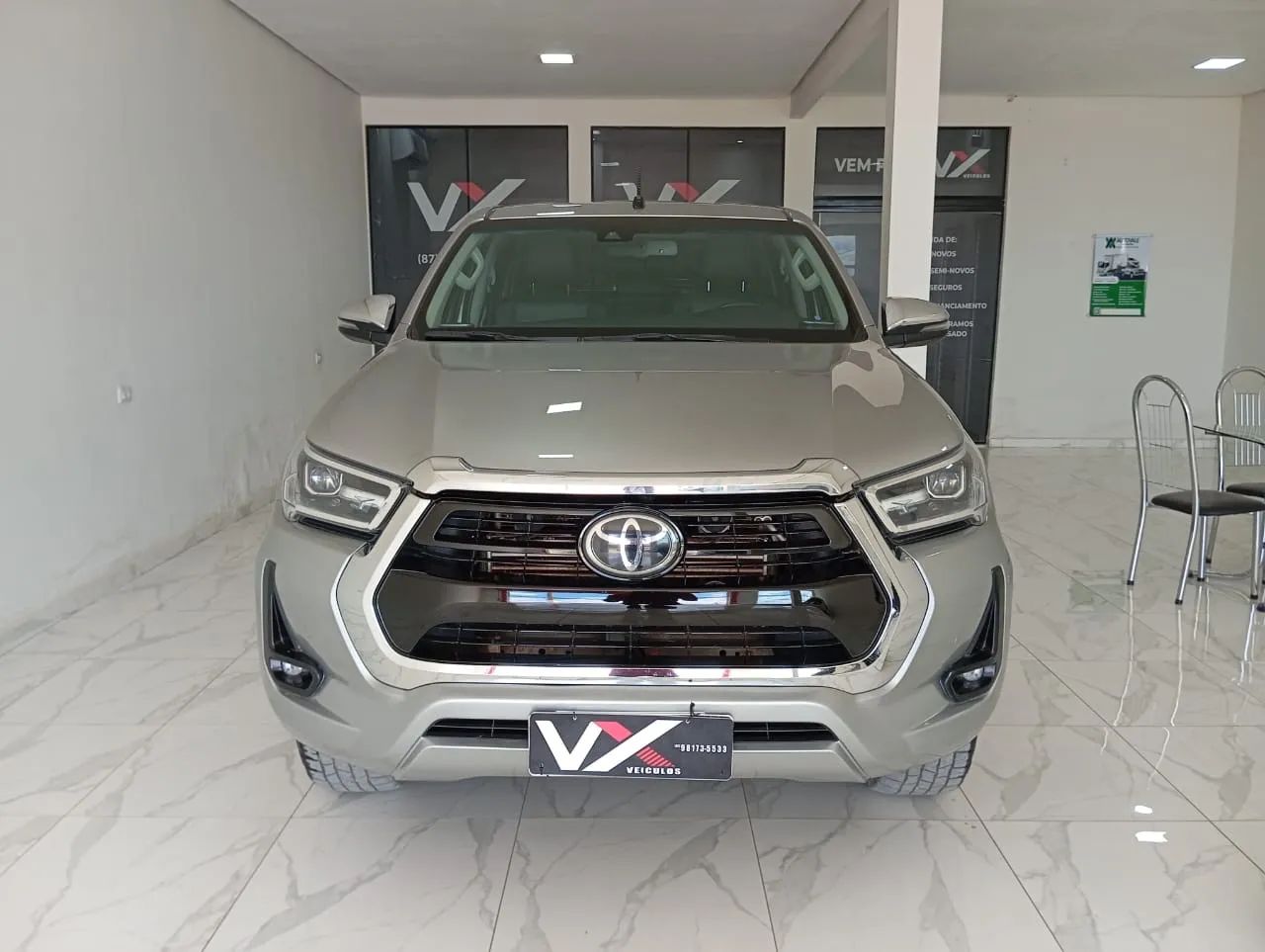 Toyota Hilux SRX 2.8 4x4 diesel ano 2021 - Foto 2