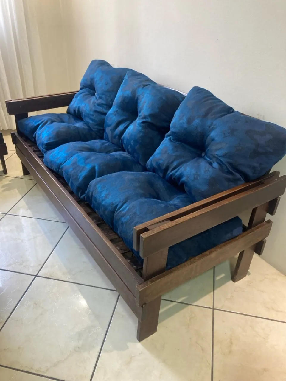 Kit de Sofá Vintage para decoração + Duas poltronas de brinde