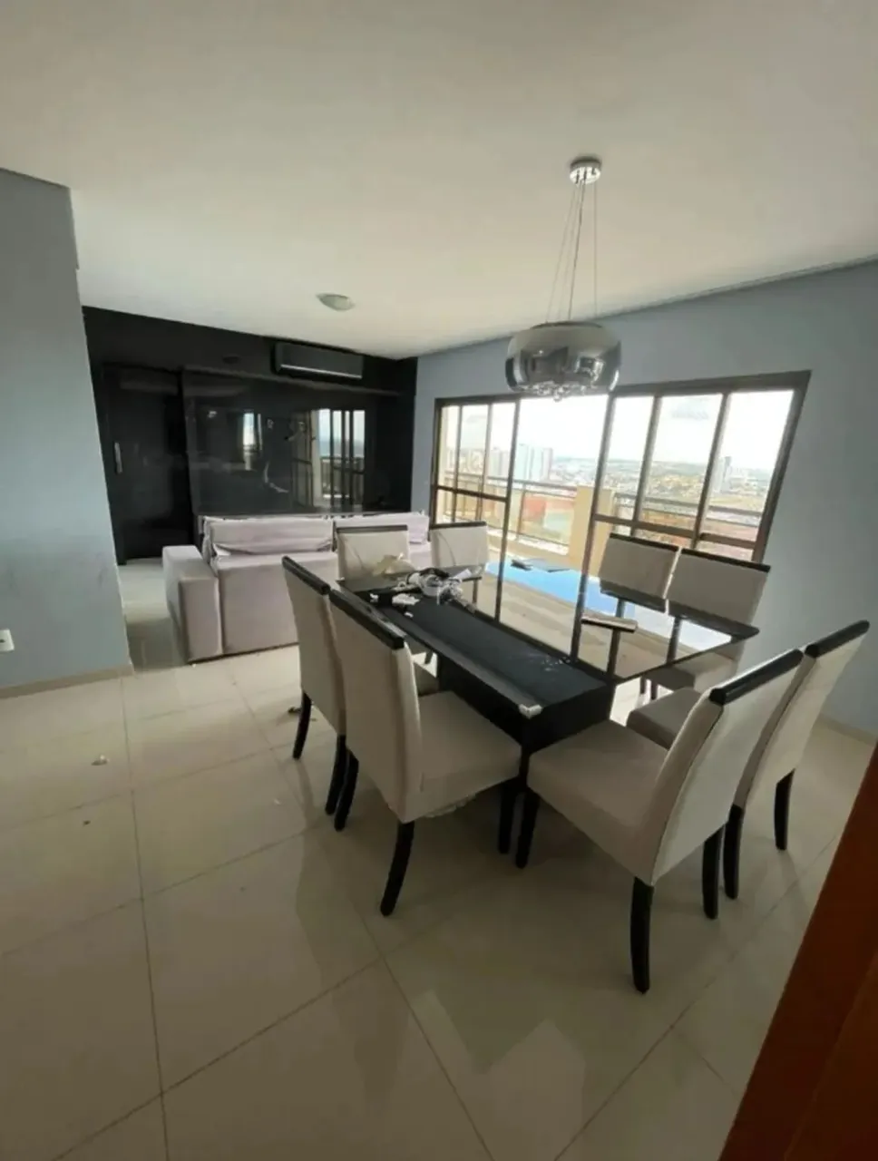 Apartamento com 3 suítes sacada armários planejados e 2 vagas de garagens