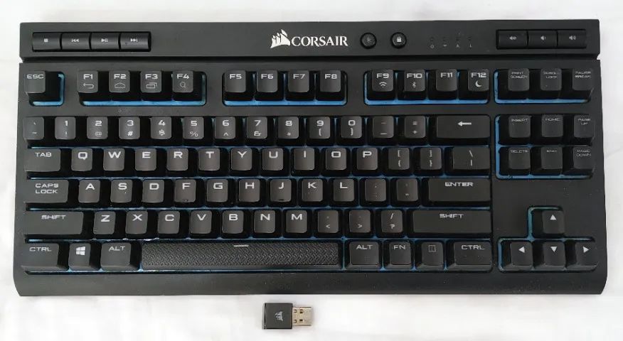 Teclado Mecânico Corsair K63 Wireless