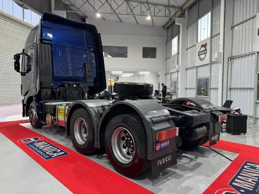 IVECO HIWAY 480 6x4 ANO 20 - Foto 4