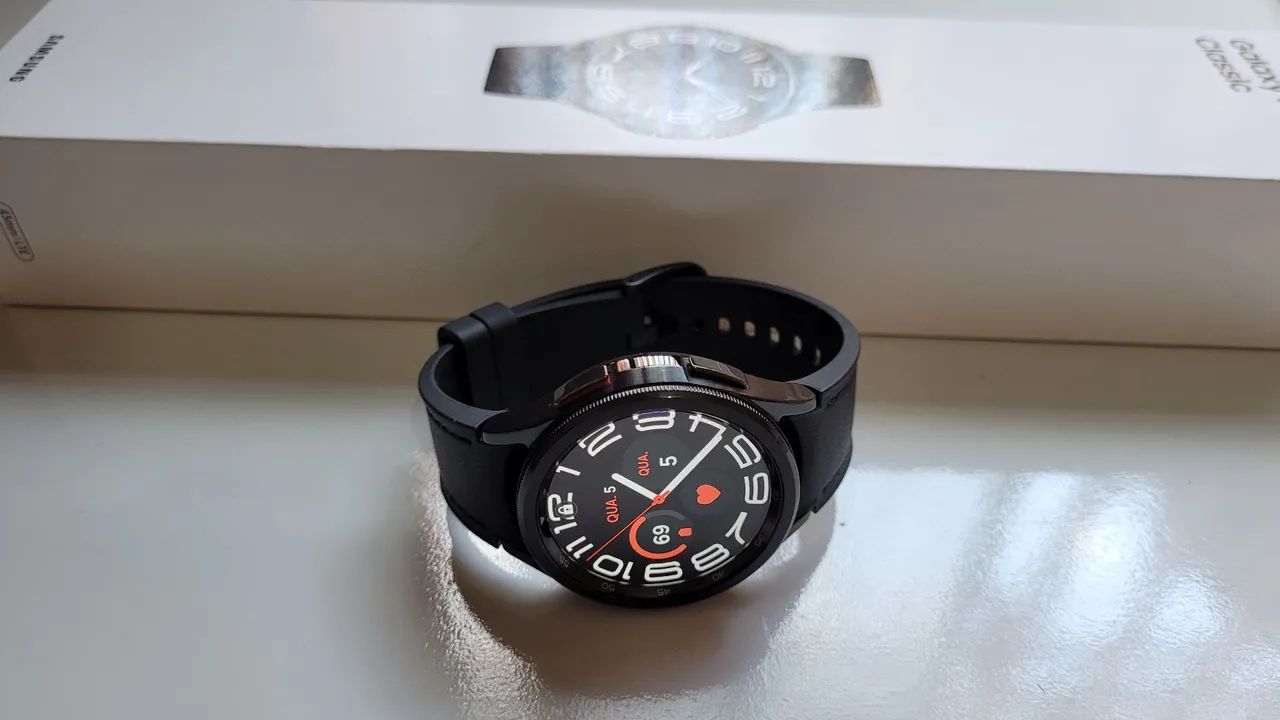 Smartwatch samsung galaxy classic 6 43mm  - Foto 3