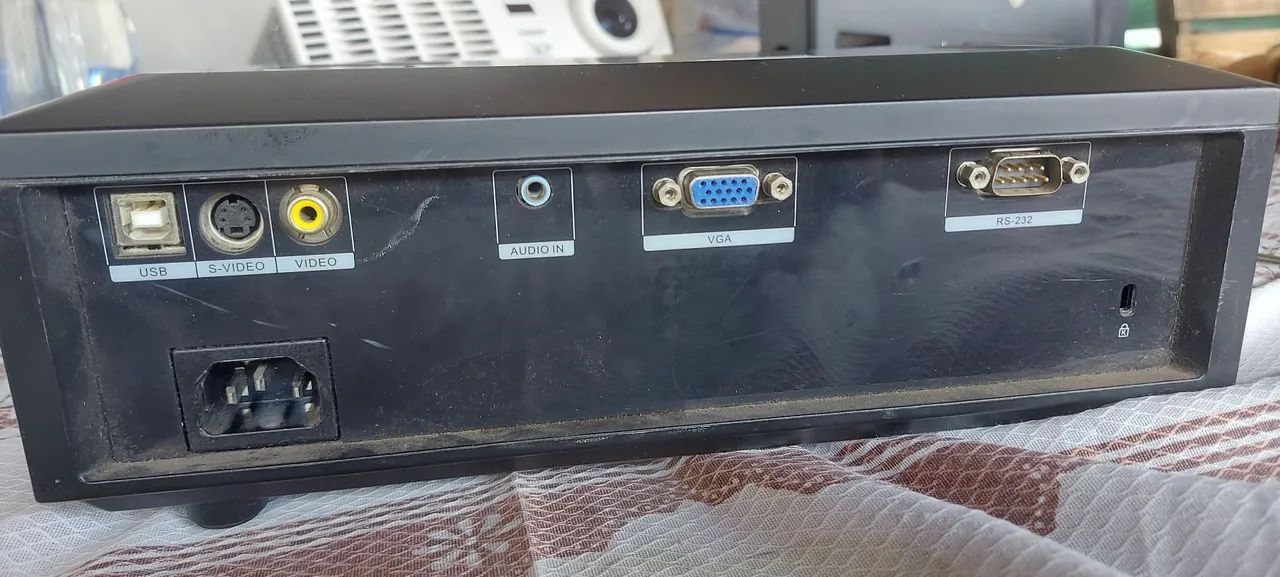 Estou liquidando Projetor Vivitek modelo d825ms - Foto 2