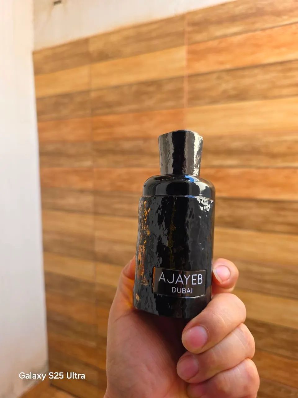 Perfume Ajayeb Dubai Lattafa - Foto 2
