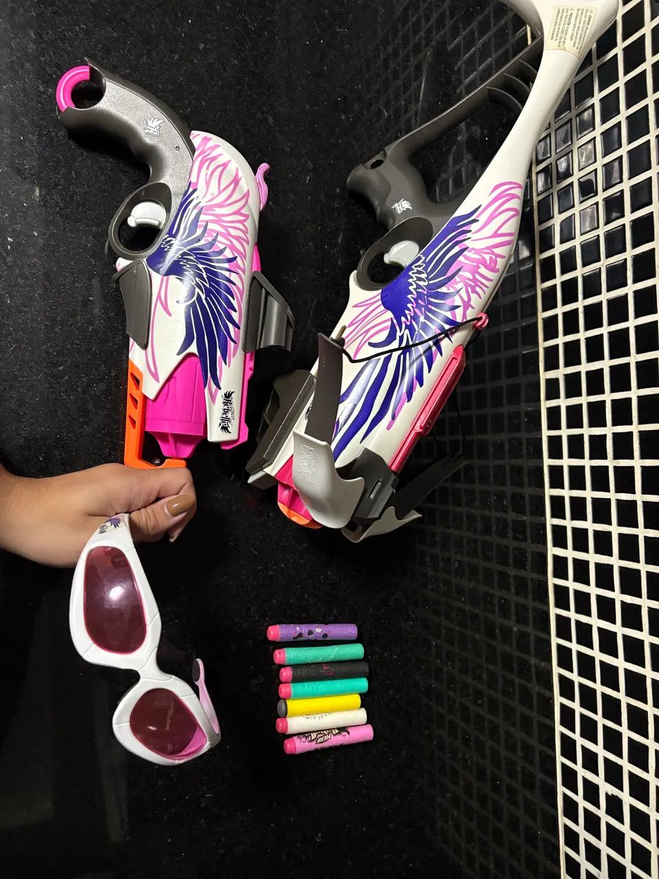 Kit Nerf rebelle- 2 armas, 1 óculos e 1 porta arma