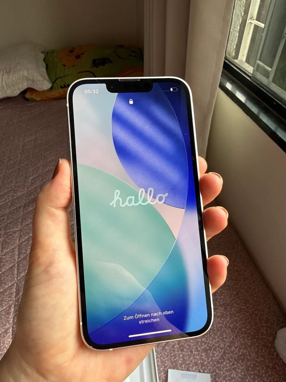 iPhone 13 128gb Branco  - Foto 2