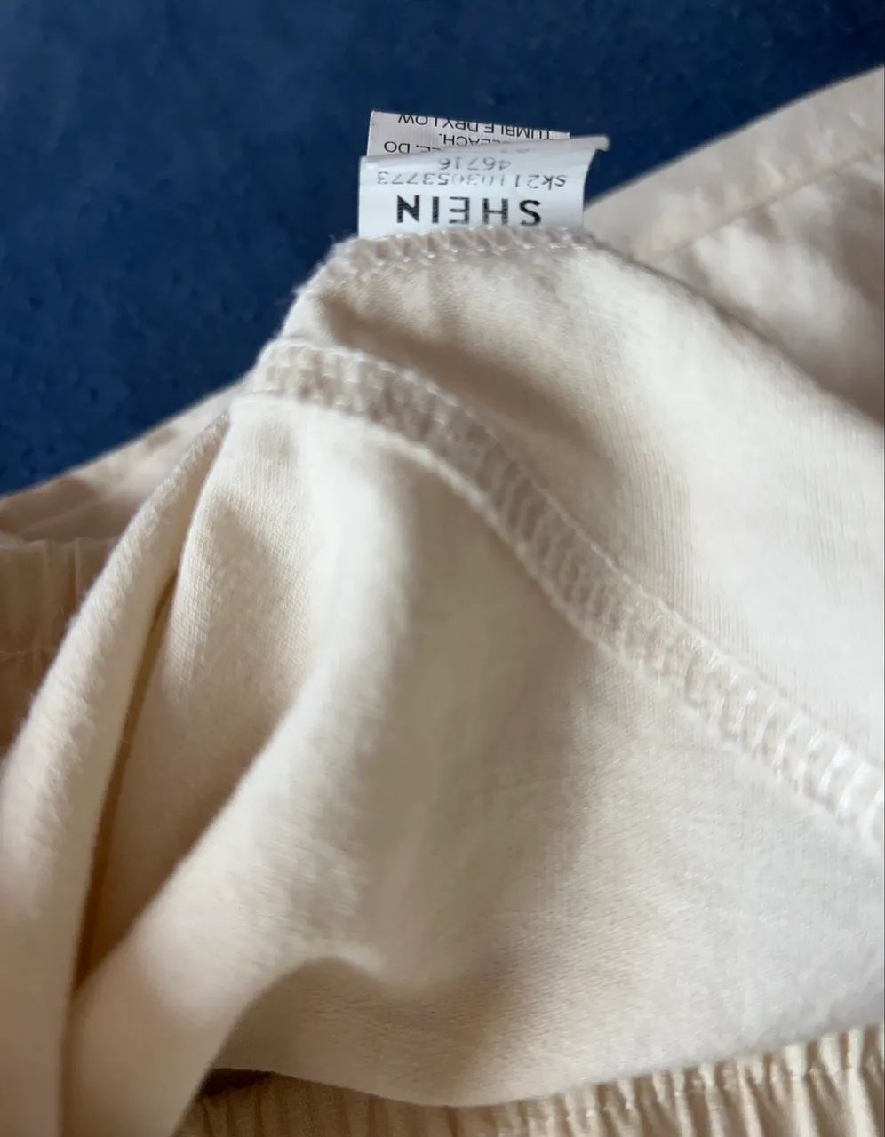 calça jogger cargo bege com el ástico na cintura - Foto 2