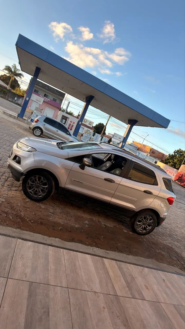 Ford Ecosport EcoSport FREESTYLE 1.6 16V Flex 5p 2014
