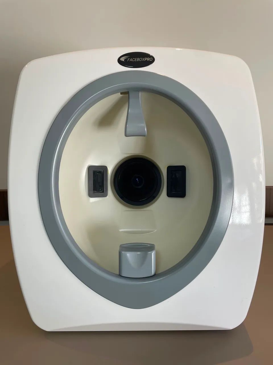 Facebox Pro