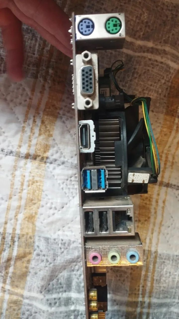 Kit Placa Mae  Lga1151 + processador + 8Gb ram - Foto 3