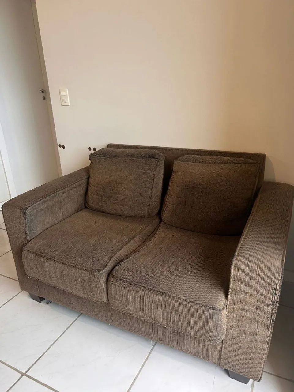 Sofá 2 lugares