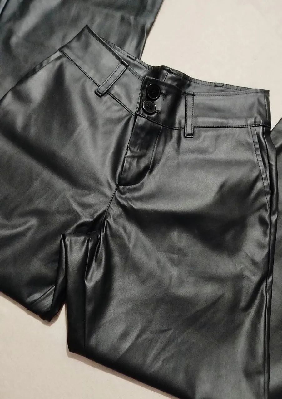 Calça preta couro - n. 36/P - Foto 4
