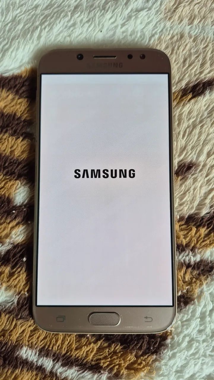 Celular samsung galaxy J7 - Foto 5