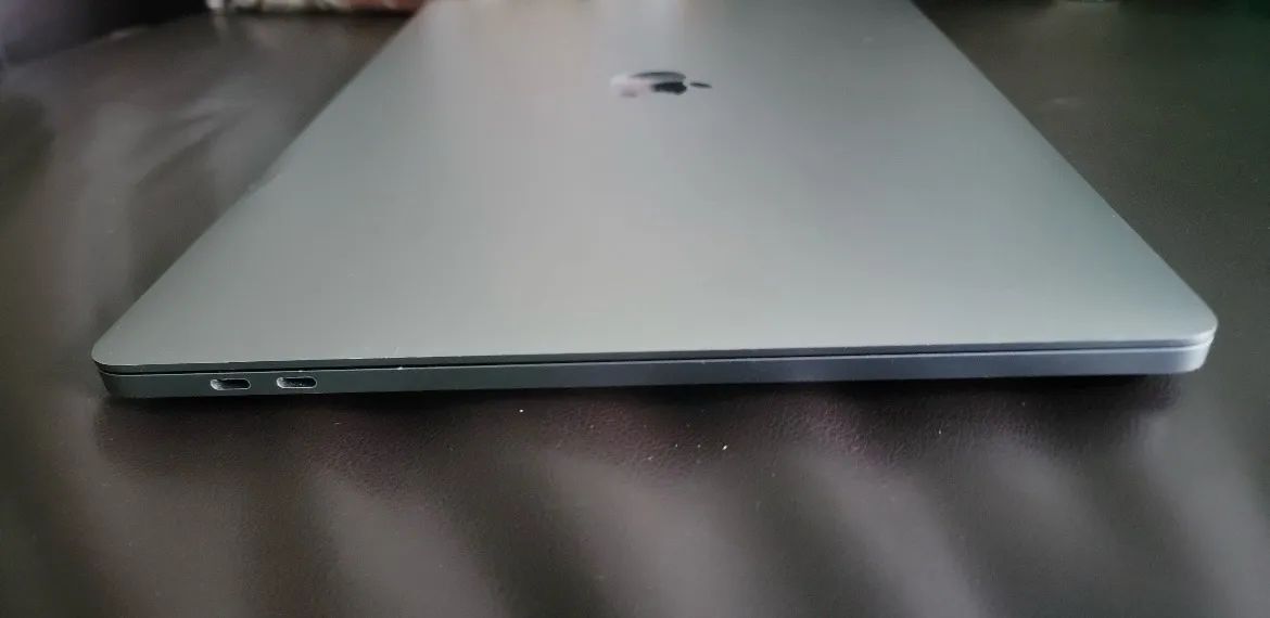 MacBook Pro 64GB i9 512GB - Foto 2