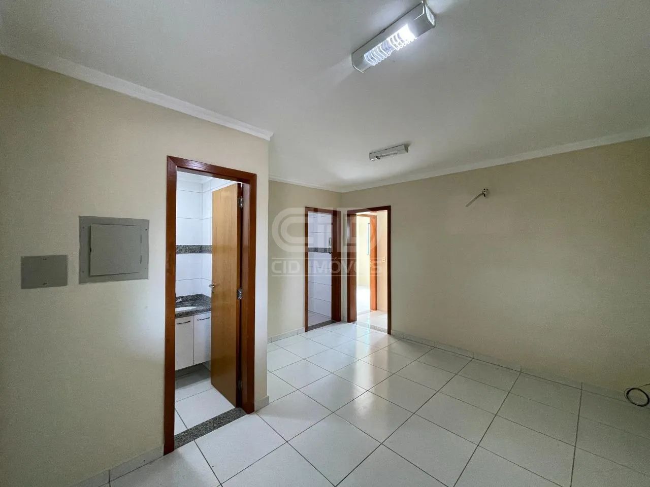 Apartamento com 2 Quartos no Residencial JK - Foto 2