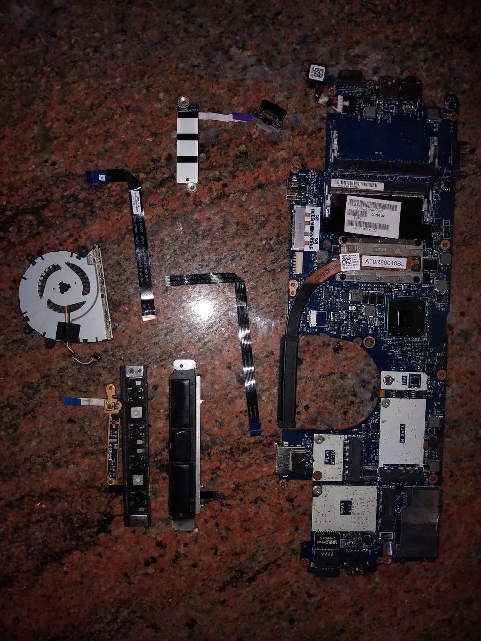 Peças e partes notebook Dell 6430u verifique preços 