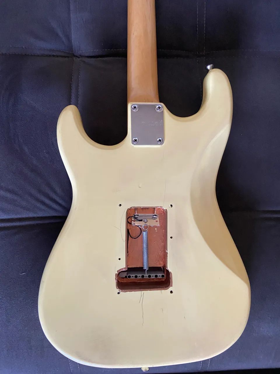 Guitarra Squier Strato  - Foto 5