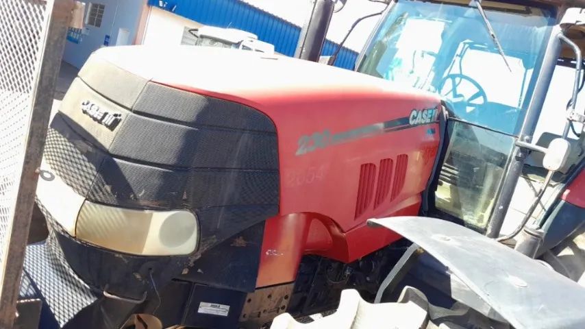 TRATOR CASE 230  - Foto 2