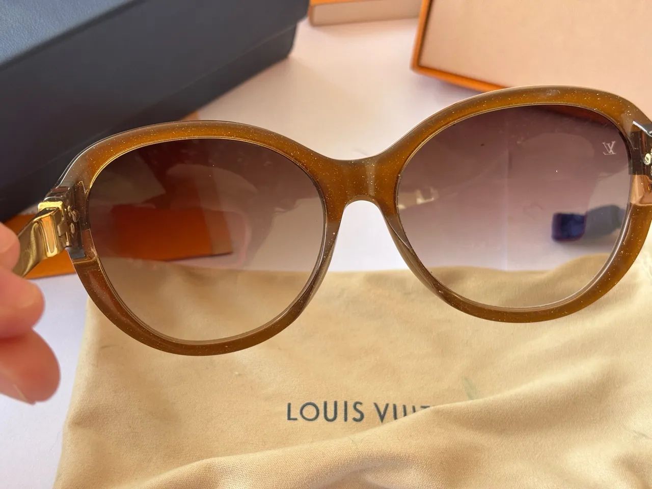 Óculos de Sol Louis Vuitton Acetato Marrom Glitter Dourado - Foto 2