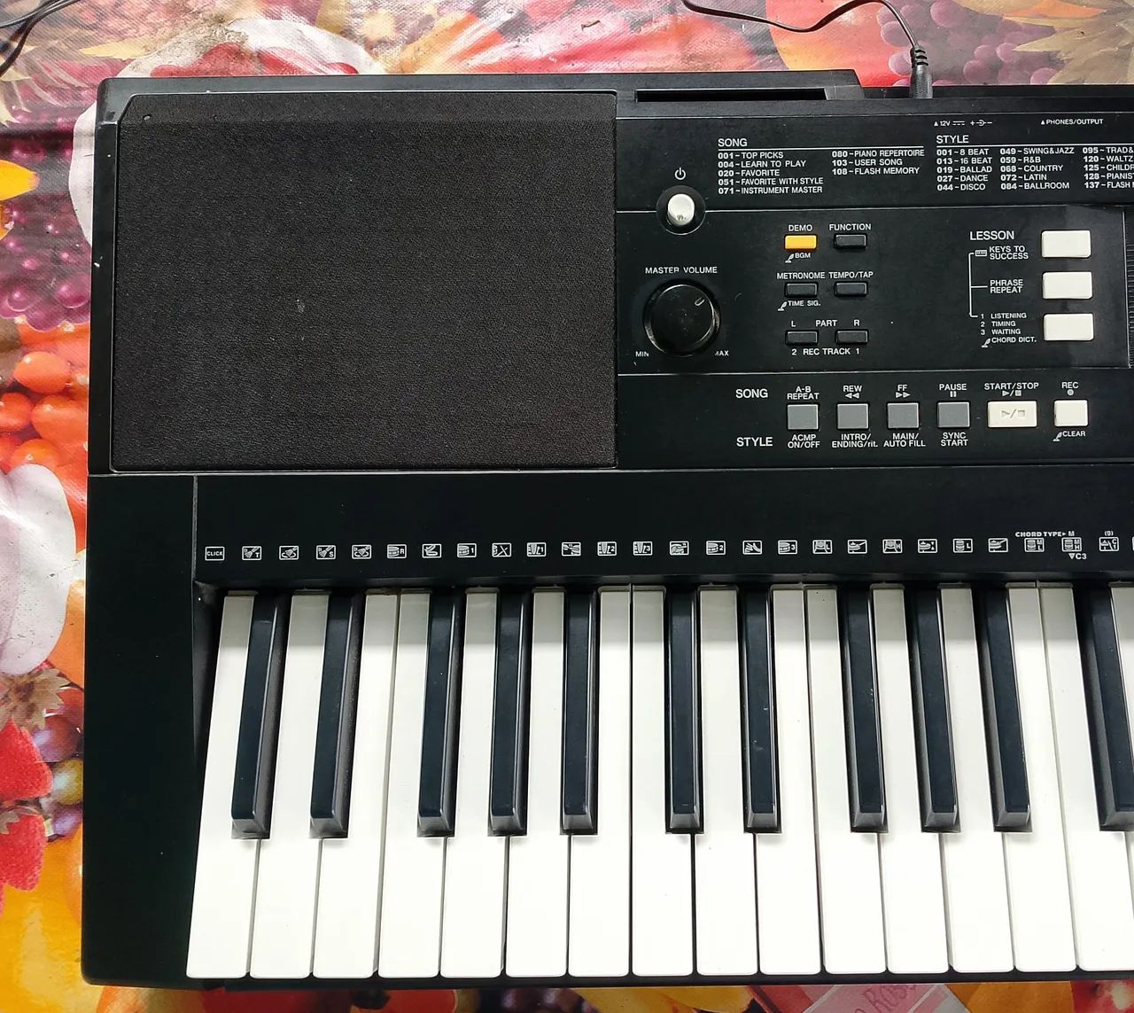 Teclado yamara psr E343 - Foto 4