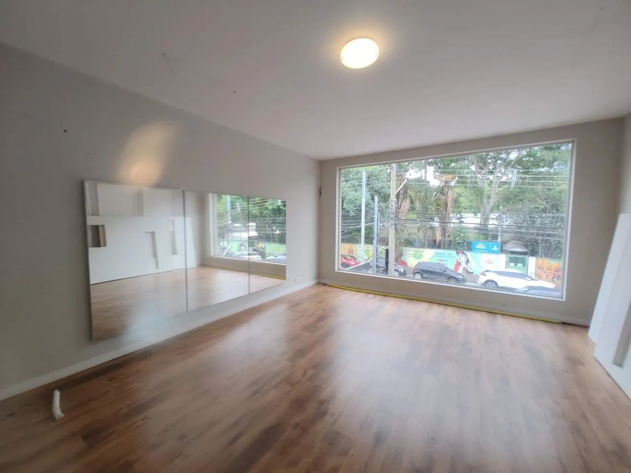 Sobrado Comercial para Locaçao - Próximo ao Largo do Clipper