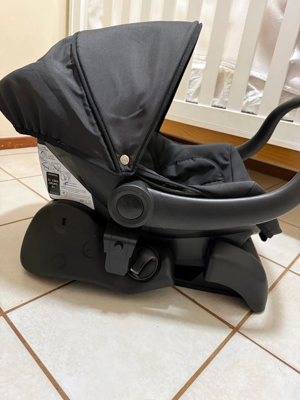 Bebe conforto + base de fixação  - Foto 2