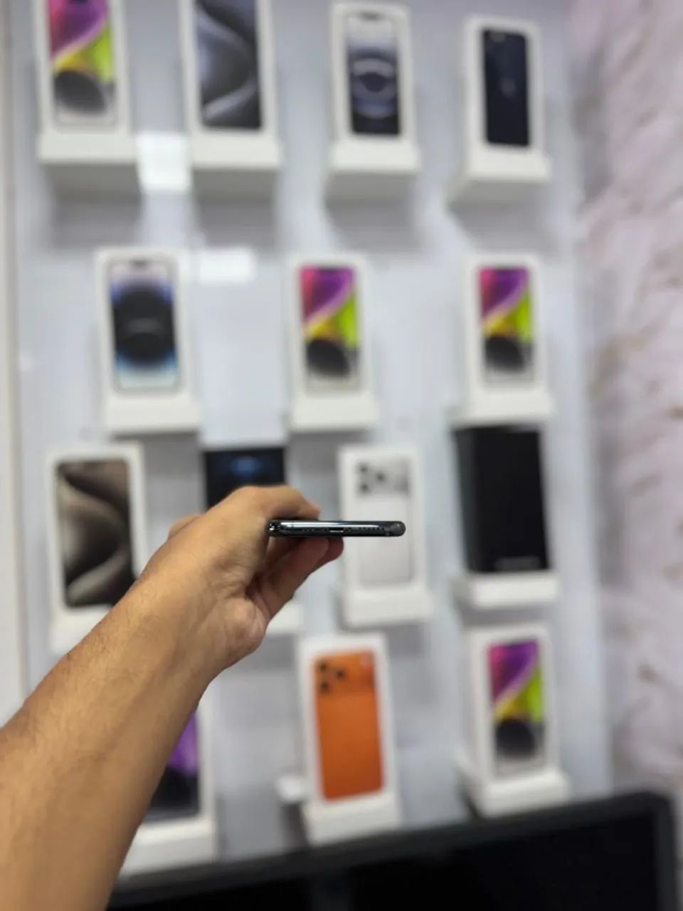 IPHONE 11 PRO 64GB - Foto 5
