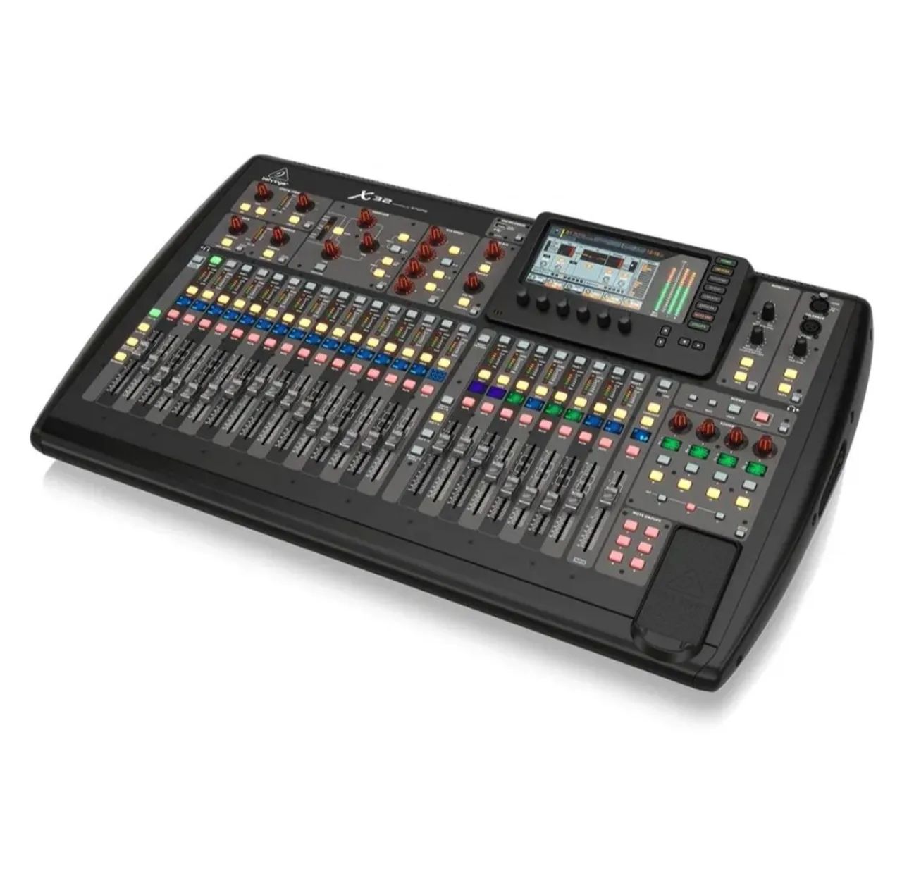 Mesa  Behringer X32 full Digital nova na caixa - Foto 3