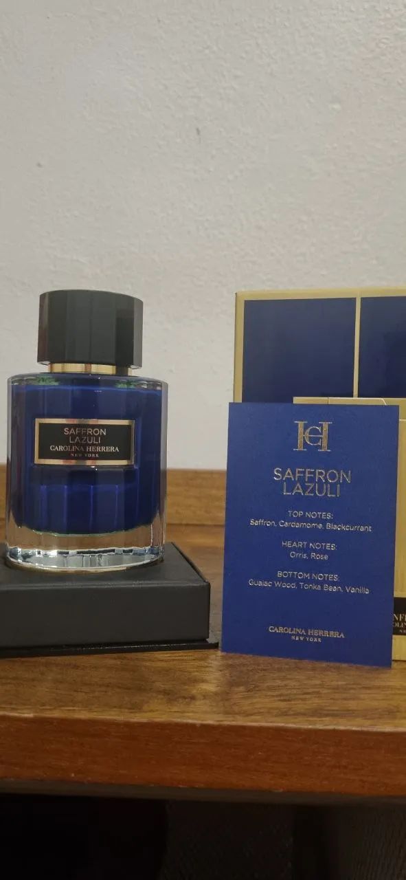Perfume Carolina Herrera Confidential - Saffron Lazuli - Foto 2