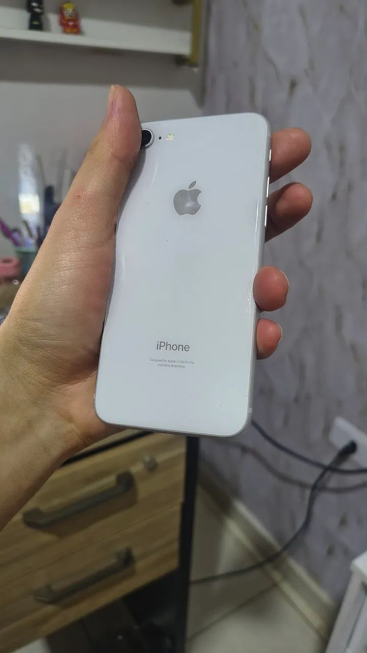 Iphone 8 (para retirada de peças) - Foto 3