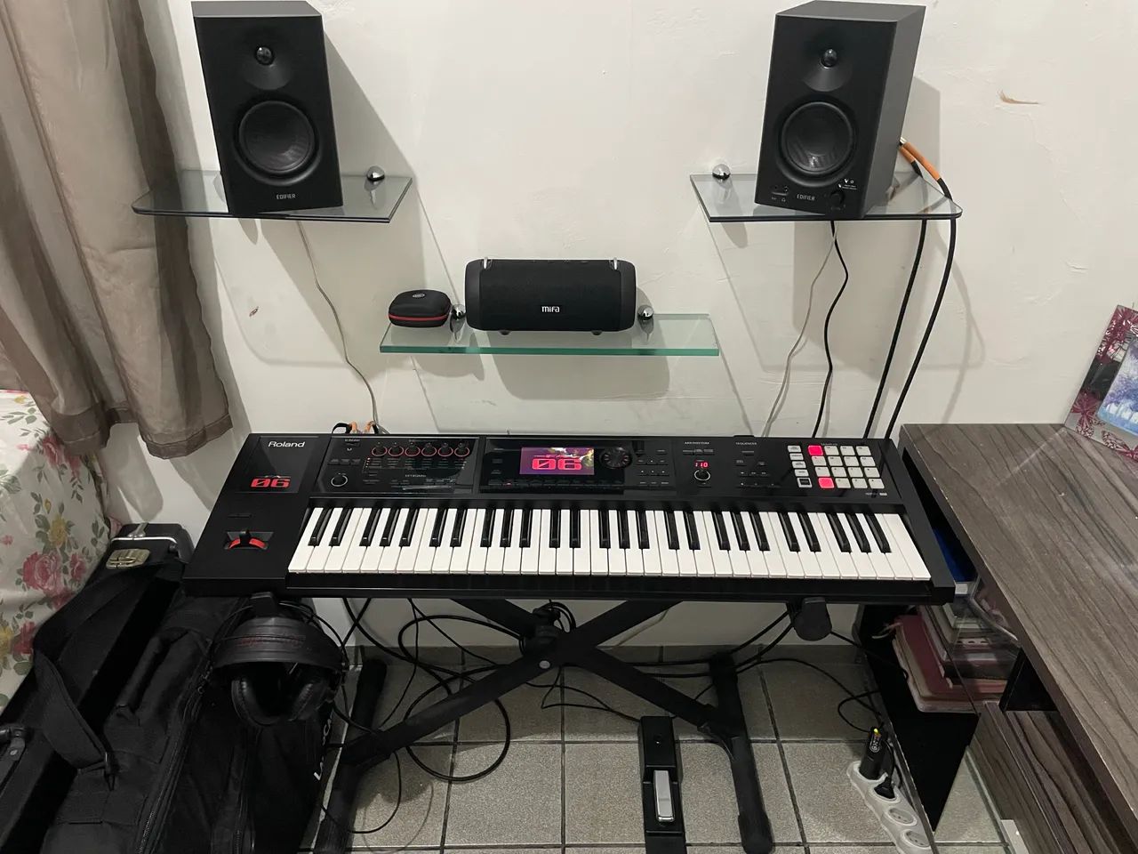 Teclado Roland FA-06 - Foto 3
