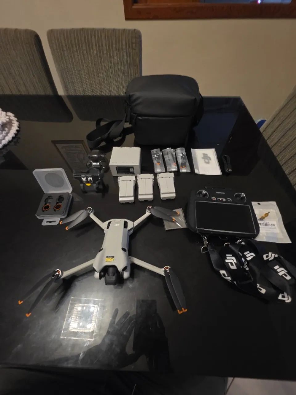 Drone DJI Mini 4 Pro Combo Plus 3 baterias
