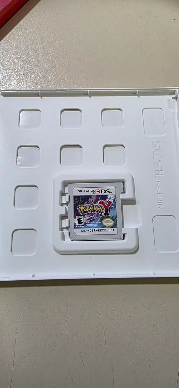 Pokemon Y - Foto 2