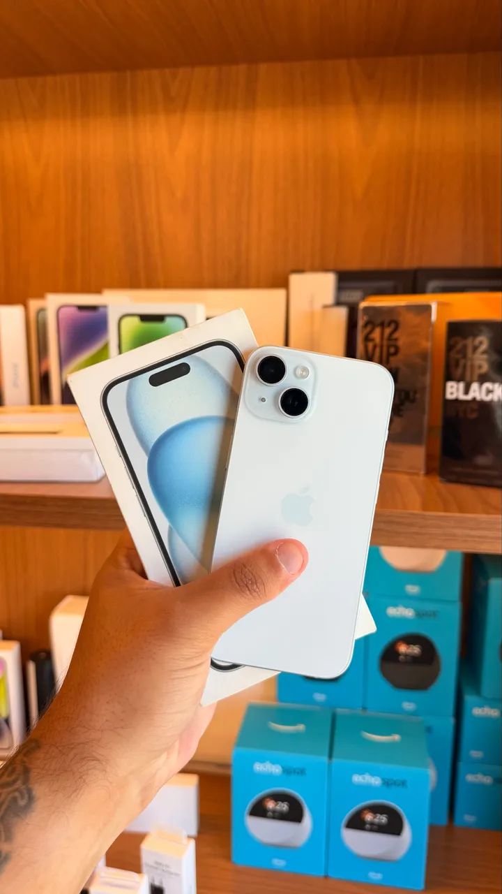iPhone 15 - 128GB 
