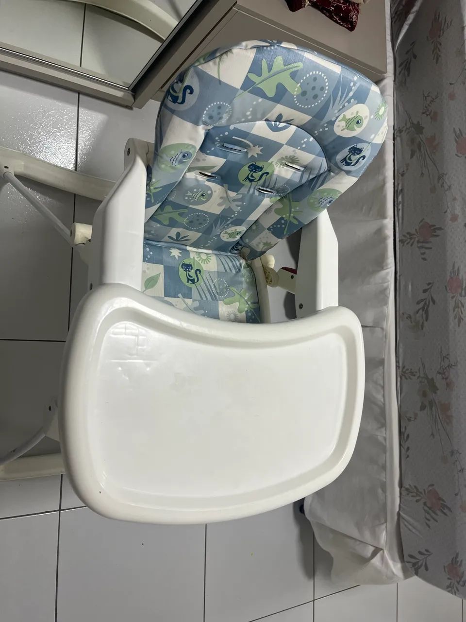 Cadeira de alimentação  - Foto 4