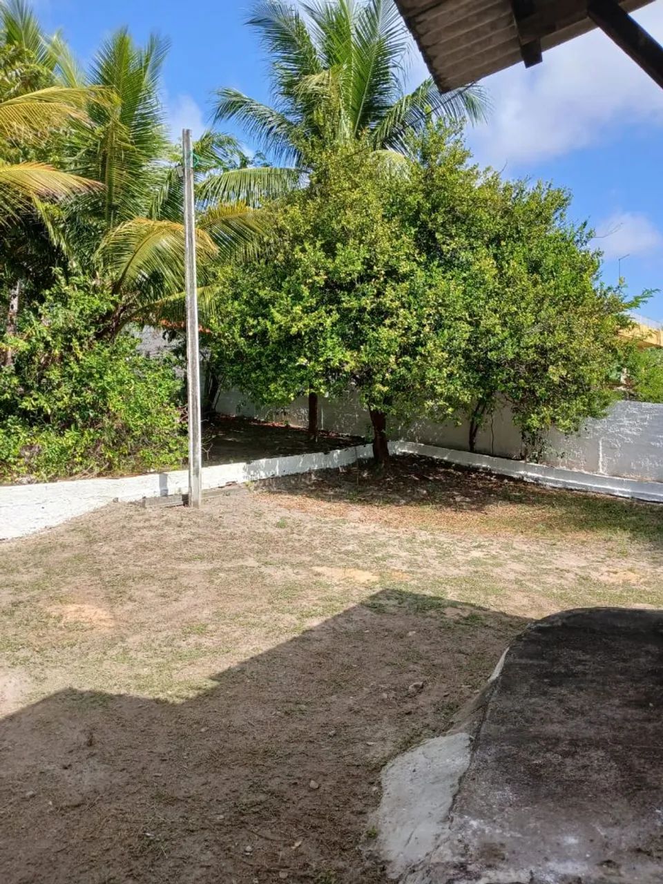 Venda/Aluguel a combinar de  Casa em Barra de Catuama.