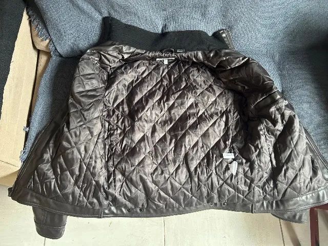 Jaqueta couro Calvin Klein marrom original. - Foto 2