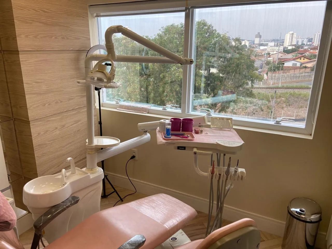 Cadeira Odontológica com mocho - Foto 2