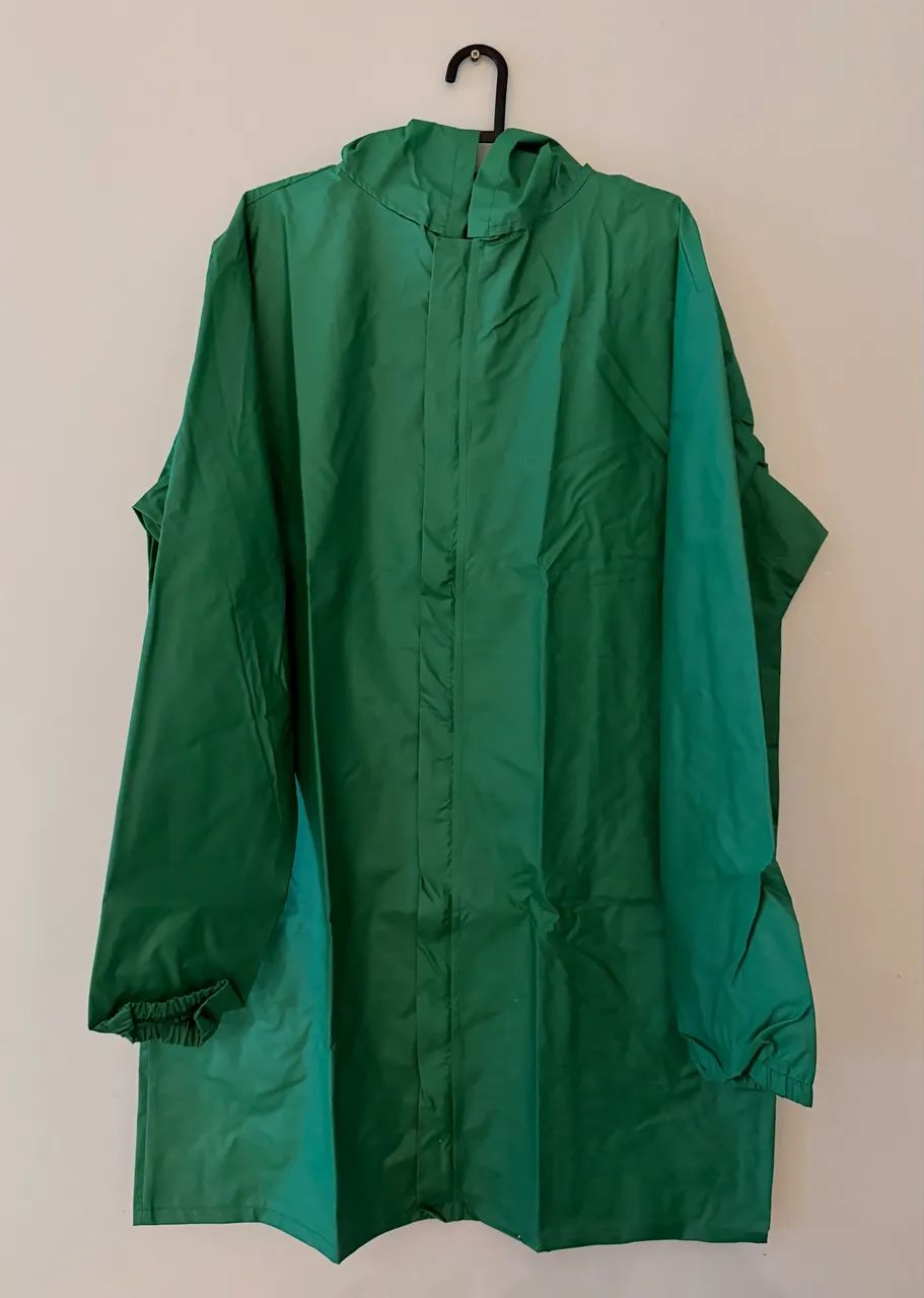 Capa de chuva longa, com capuz - NOVA 