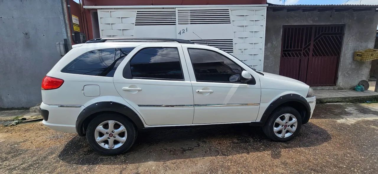 Fiat Palio Palio Week. ATTRACTIVE 1.4 Fire Flex 8V 2014